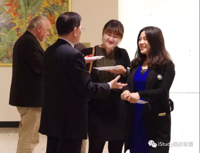 1590648368746169.png 中文之夜8.png